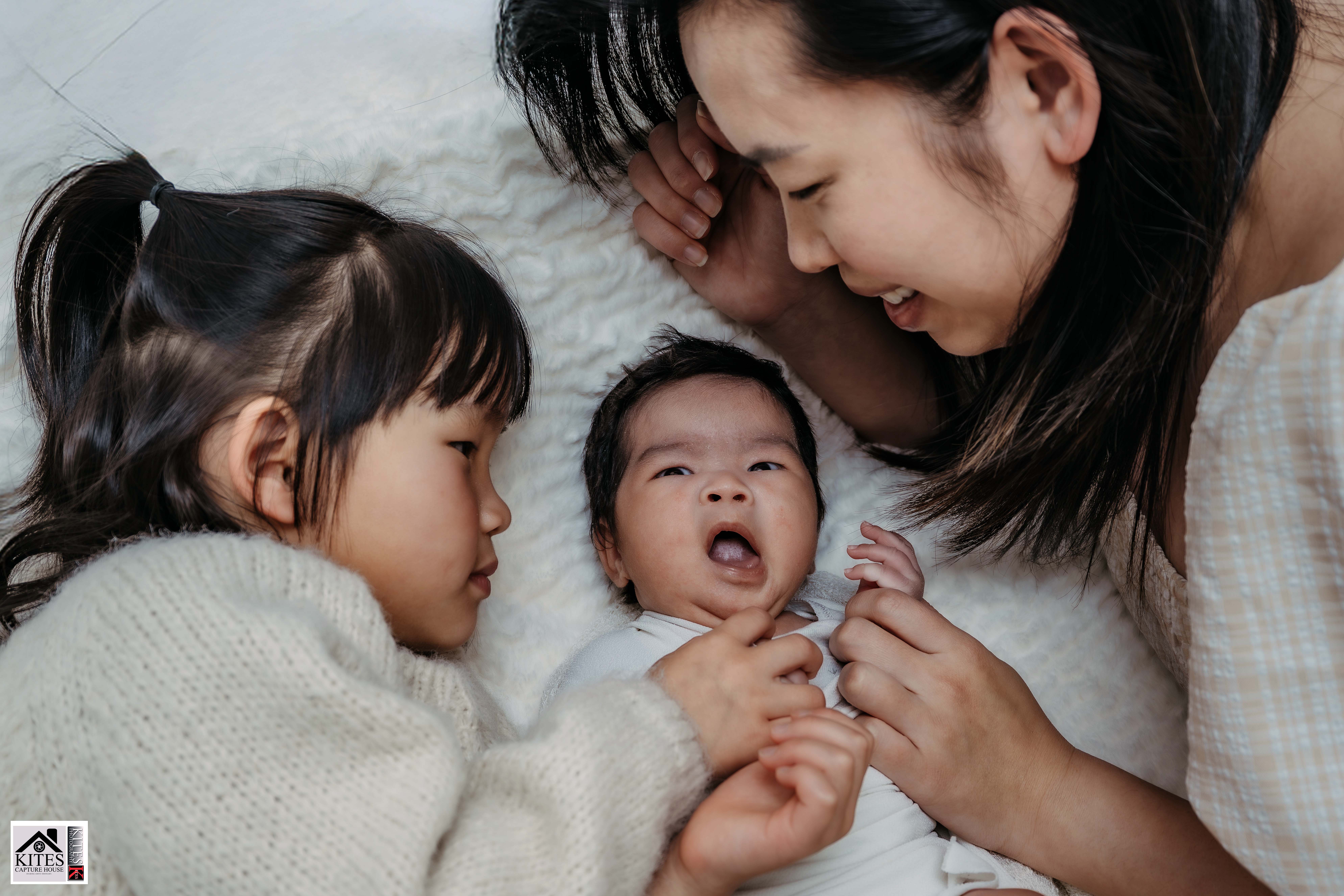 Newborn photography by Kites Photography