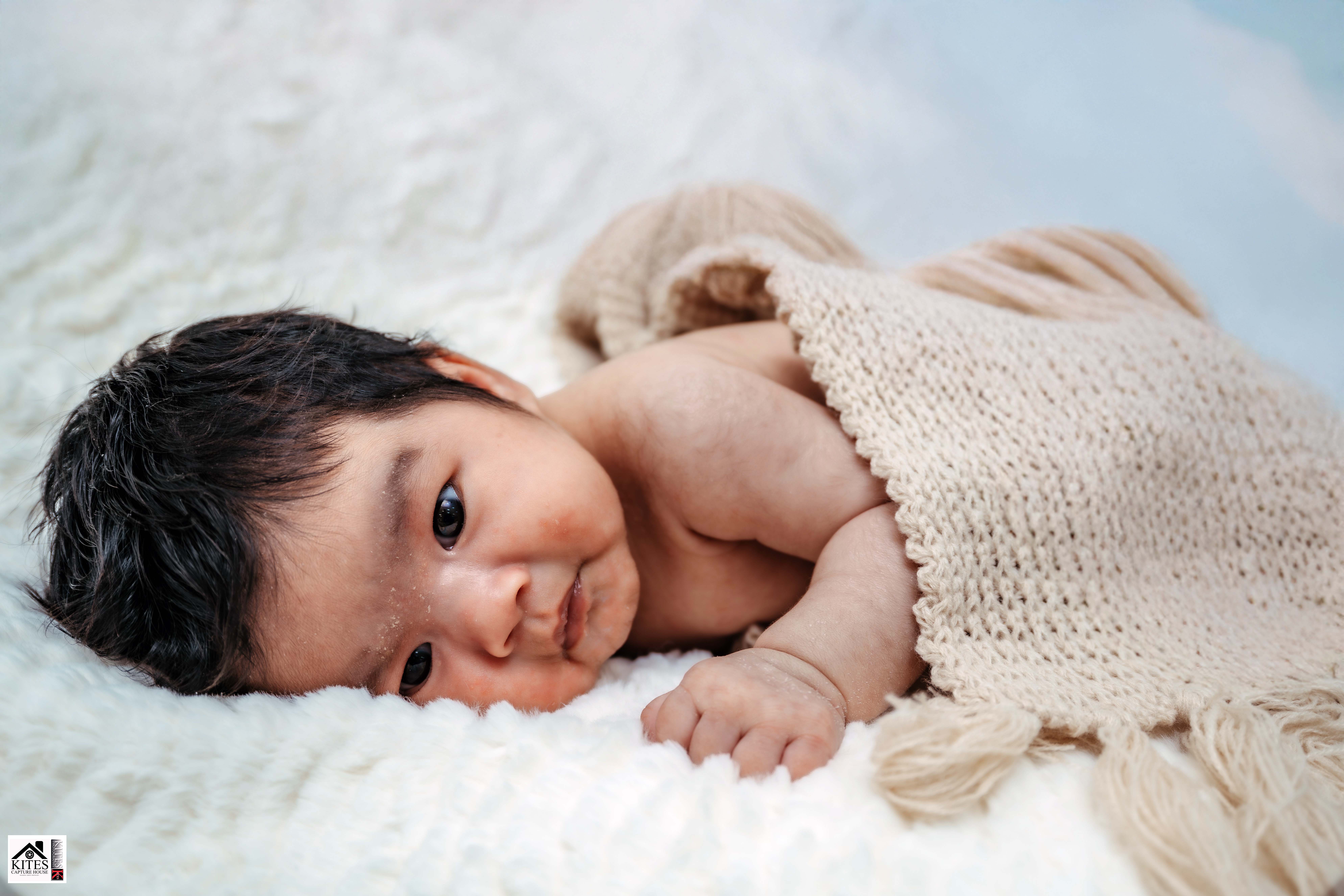 Newborn photography by Kites Photography