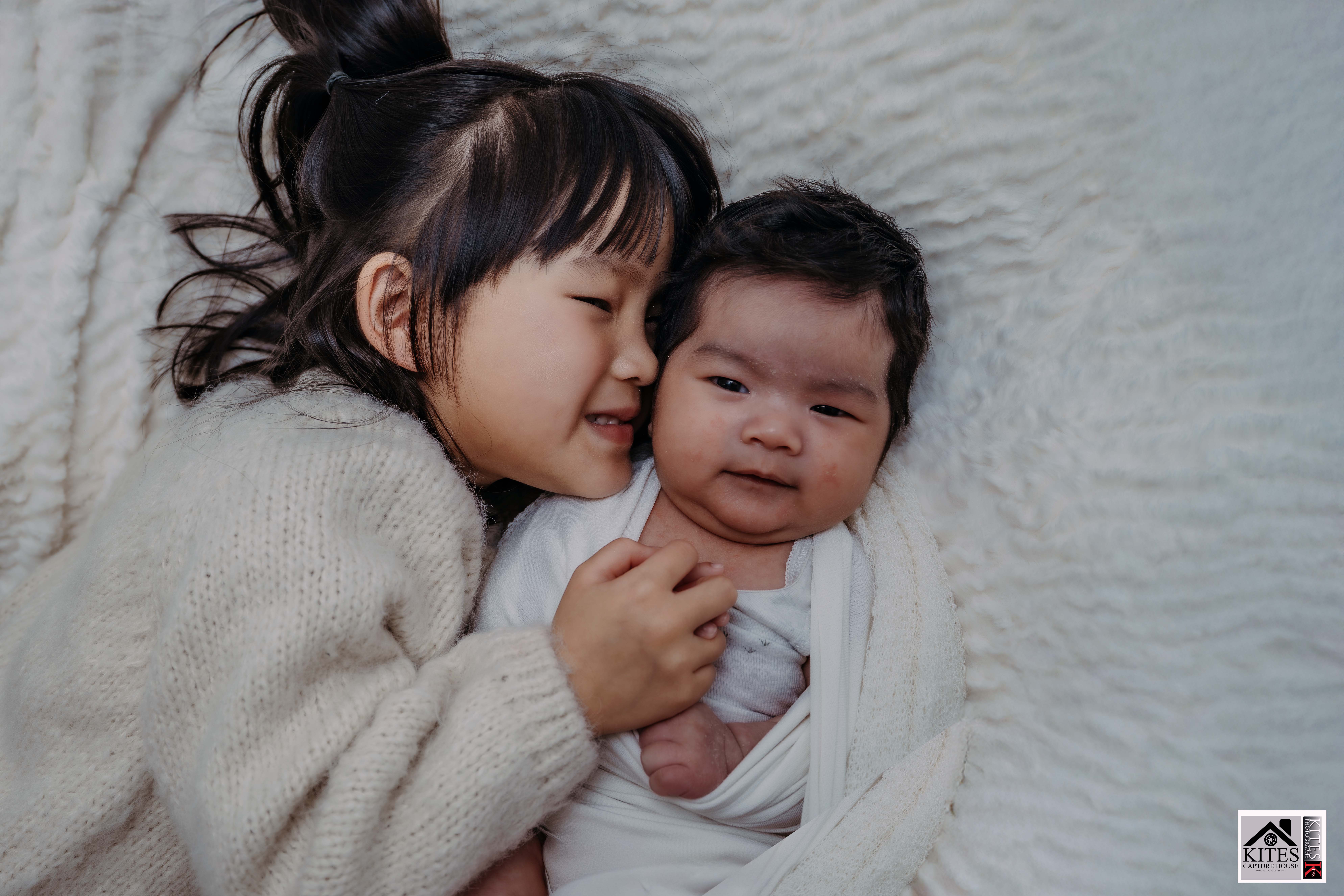 Newborn photography by Kites Photography